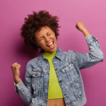 portrait-beautiful-young-woman-gesticulating_273609-40387